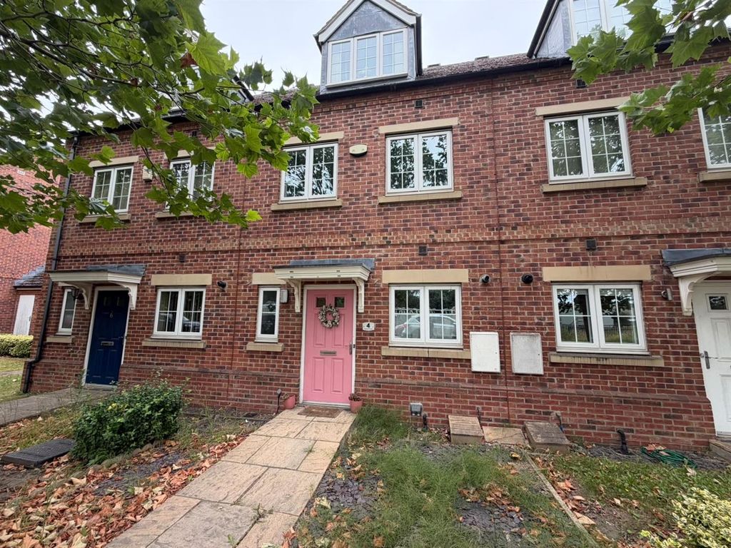 Property photo 1 of 17 Front External