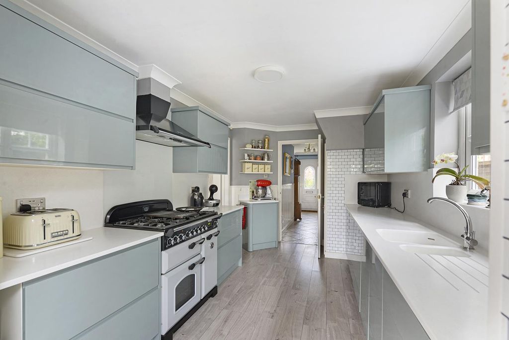 Property photo 3 of 22 54Phoenix05.Jpg