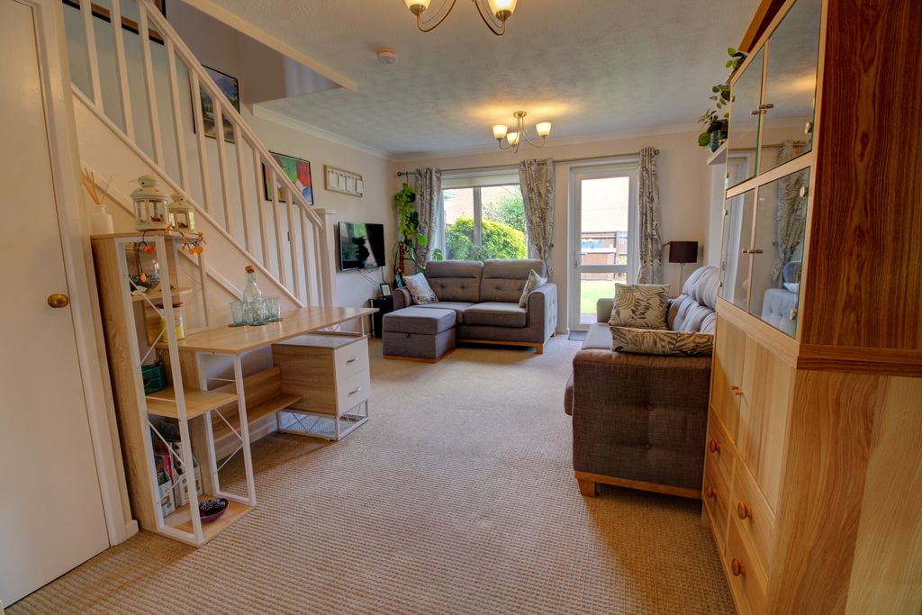 Property photo 2 of 11 Photo #2