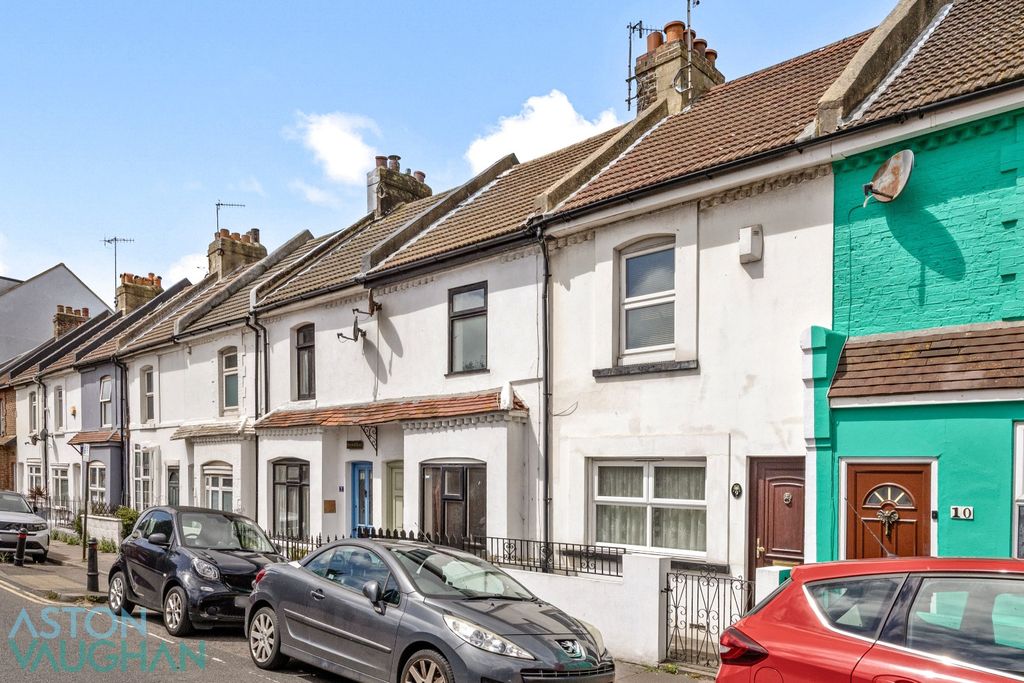 Property photo 3 of 9 5218382