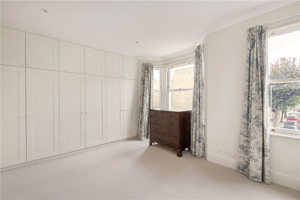 Property photo 2 of 13 Picture No. 42