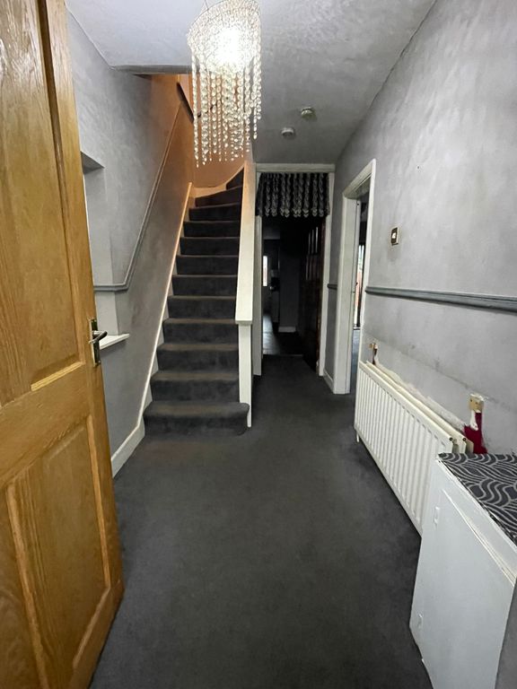 Property photo 2 of 21