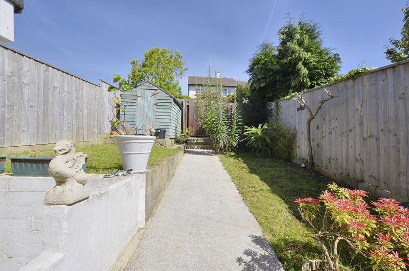 Property photo 2 of 17 Photo 13