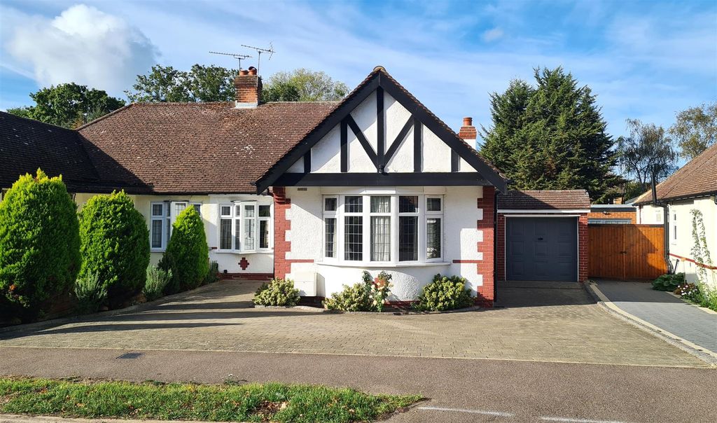 Property photo 1 of 50