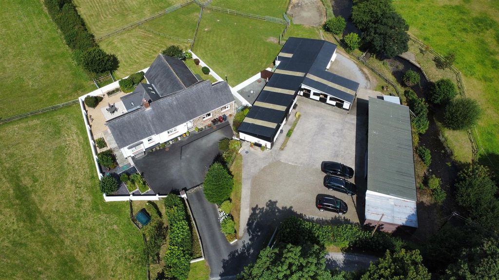 Property photo 1 of 40 Millbrook Lodge Birds Eye View.Jpg