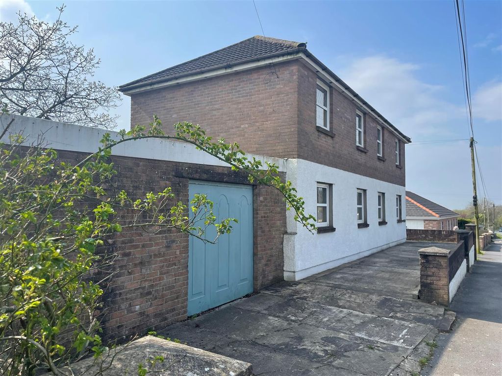Property photo 1 of 38 Ty8.Jpg