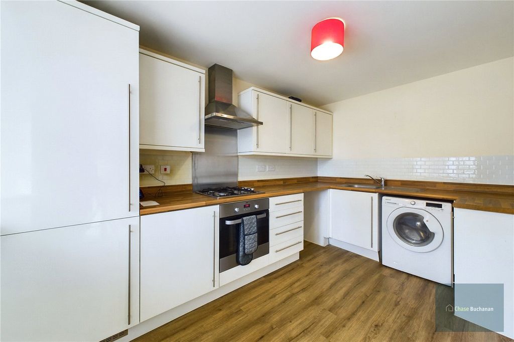 Property photo 2 of 11 Picture No. 02