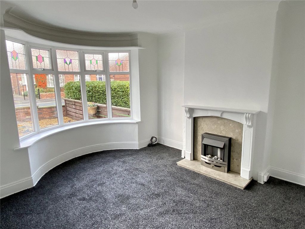 Property photo 3 of 12 Picture No. 05