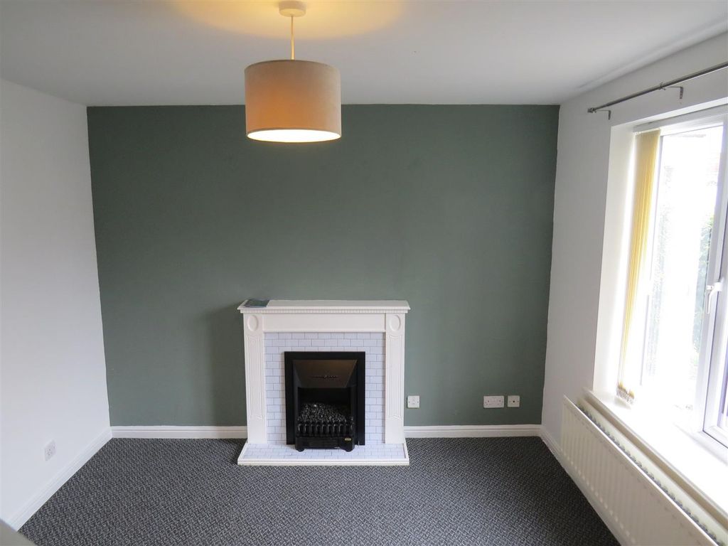 Property photo 2 of 12 Img_4423.Jpg