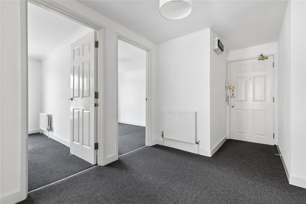 Property photo 3 of 12 Picture No. 04