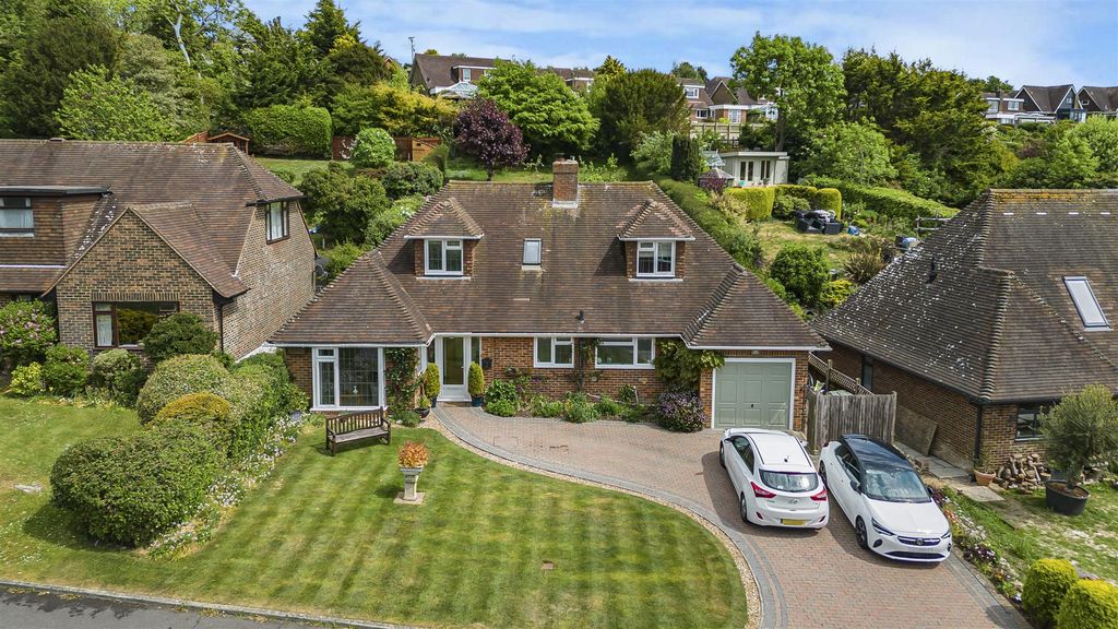 Property photo 1 of 23 Front