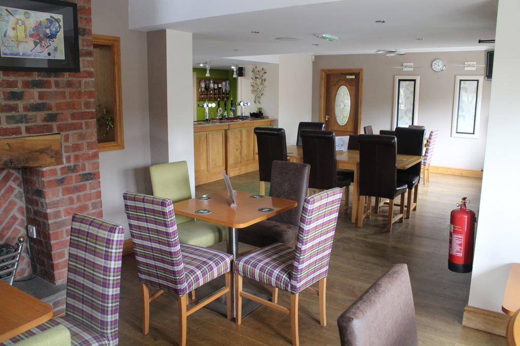 Property photo 3 of 7