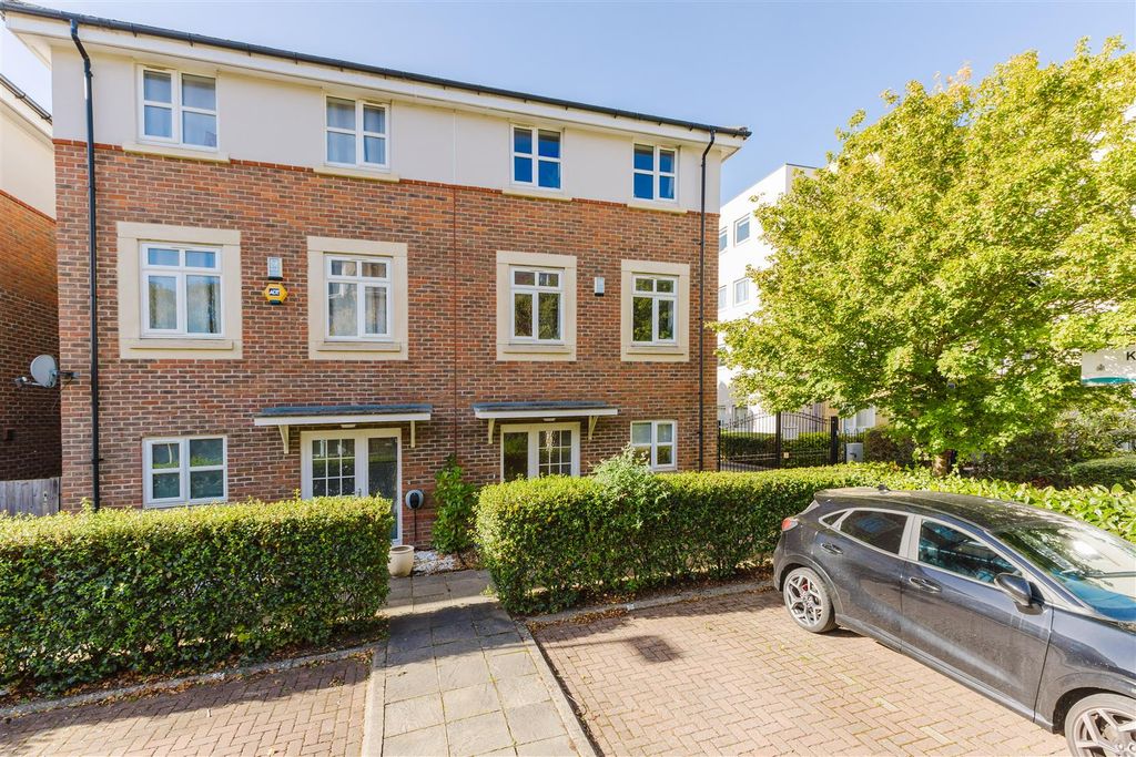 Property photo 1 of 28 External 1.Jpg