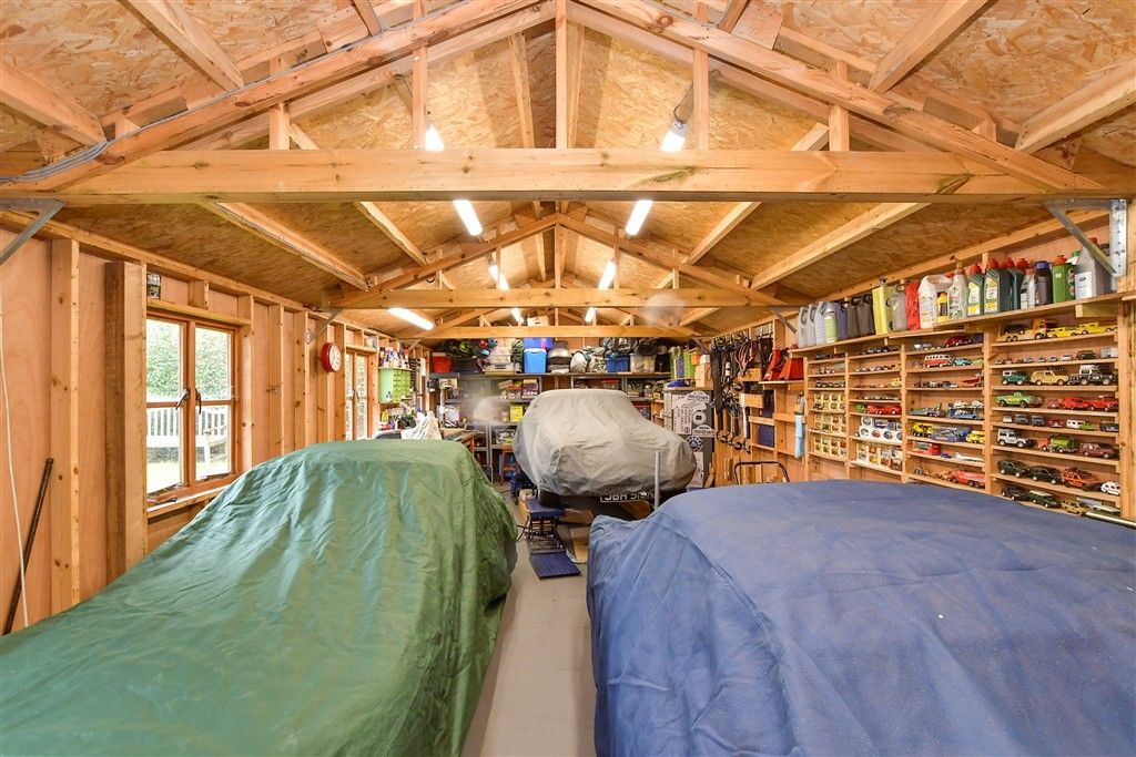 Property photo 2 of 14 Workshop/Outbuildings