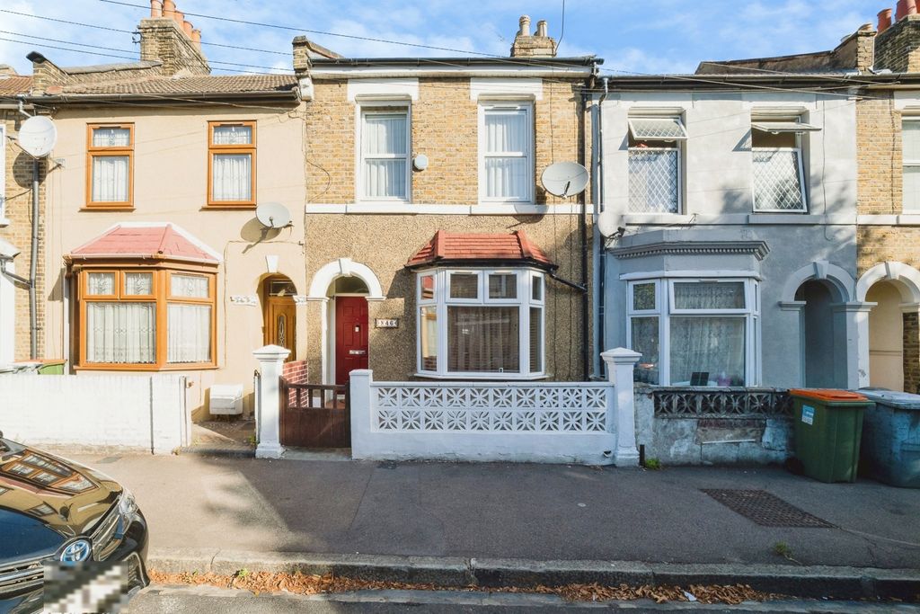 Property photo 1 of 28 Pbox-Img.Jpg
