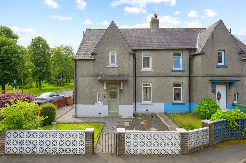 Property photo 1 of 21