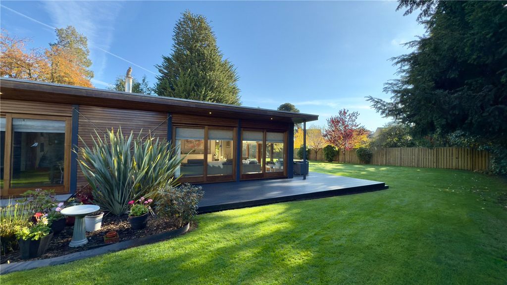 Property photo 1 of 26 House