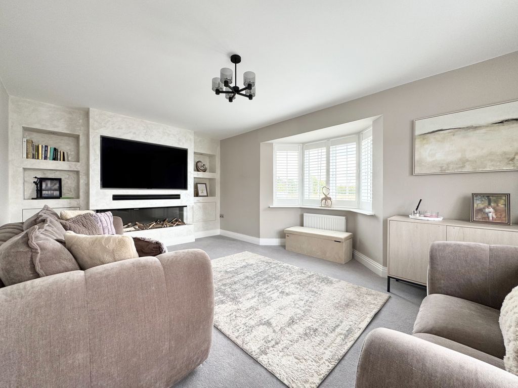 Property photo 3 of 27 Akeman Residential