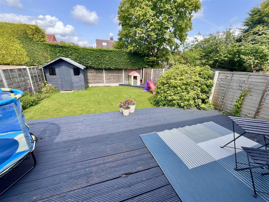 Property photo 3 of 21