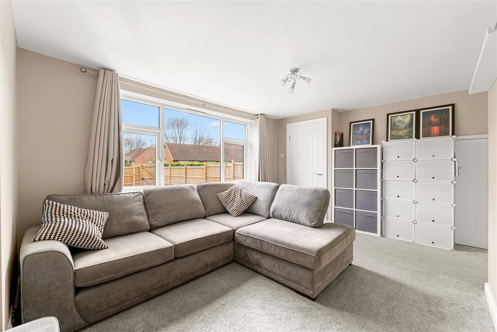 Property photo 2 of 17 Dsc06581-Hdr.Jpg