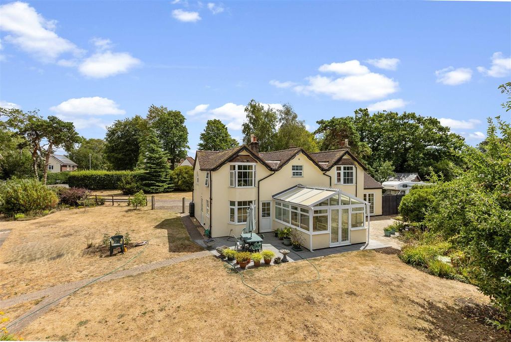 Property photo 2 of 32 Ovehead Plot View