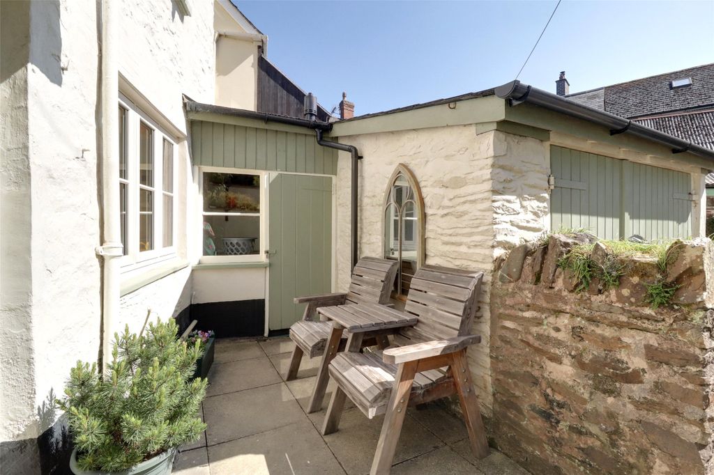 Property photo 2 of 26 Picture No. 42