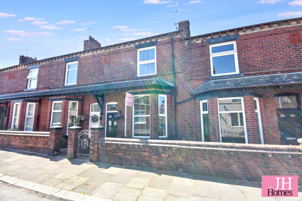 Property photo 1 of 27