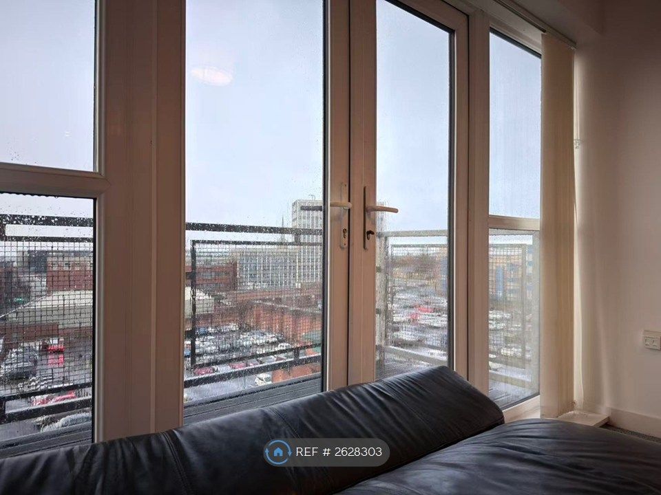 Property photo 3 of 10