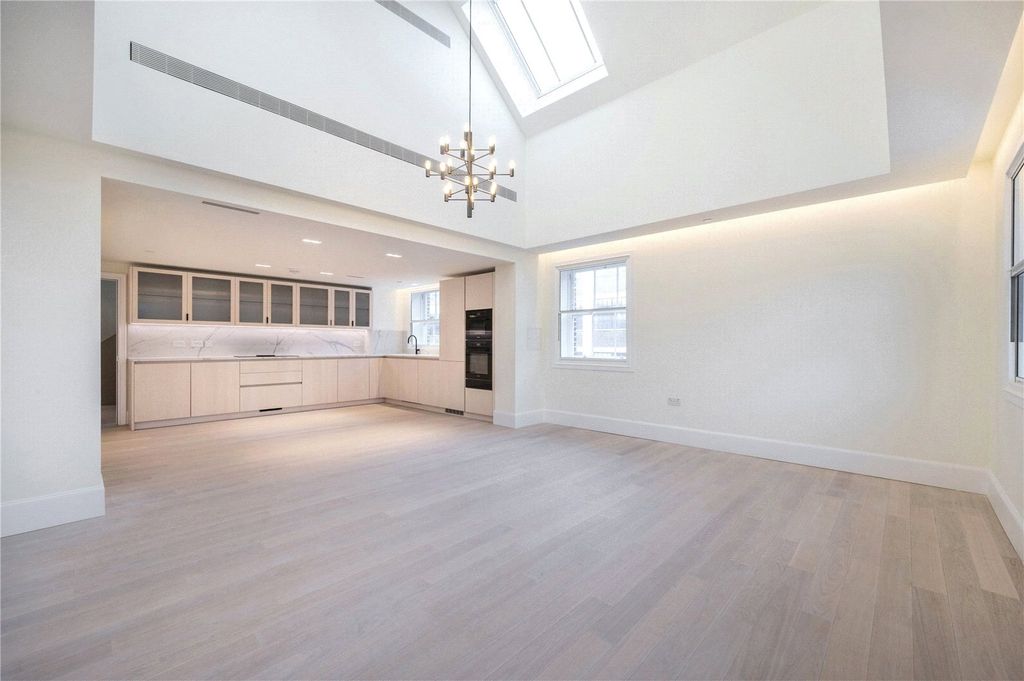 Property photo 2 of 10 Picture No. 08