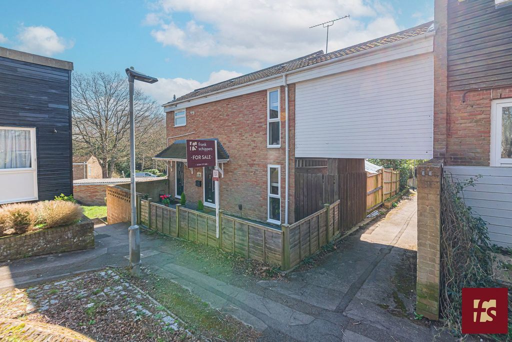 Property photo 3 of 16