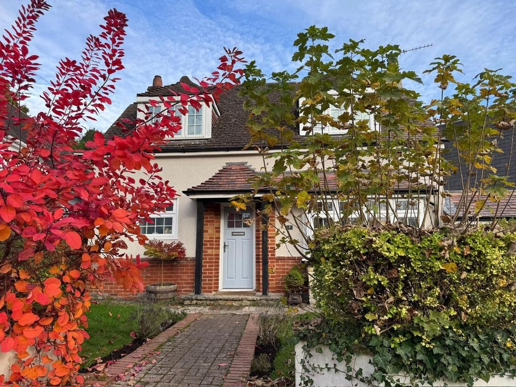 Property photo 1 of 18