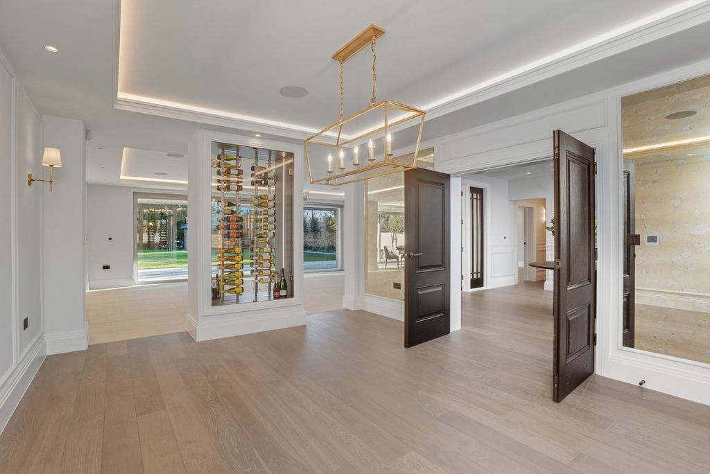 Property photo 3 of 39