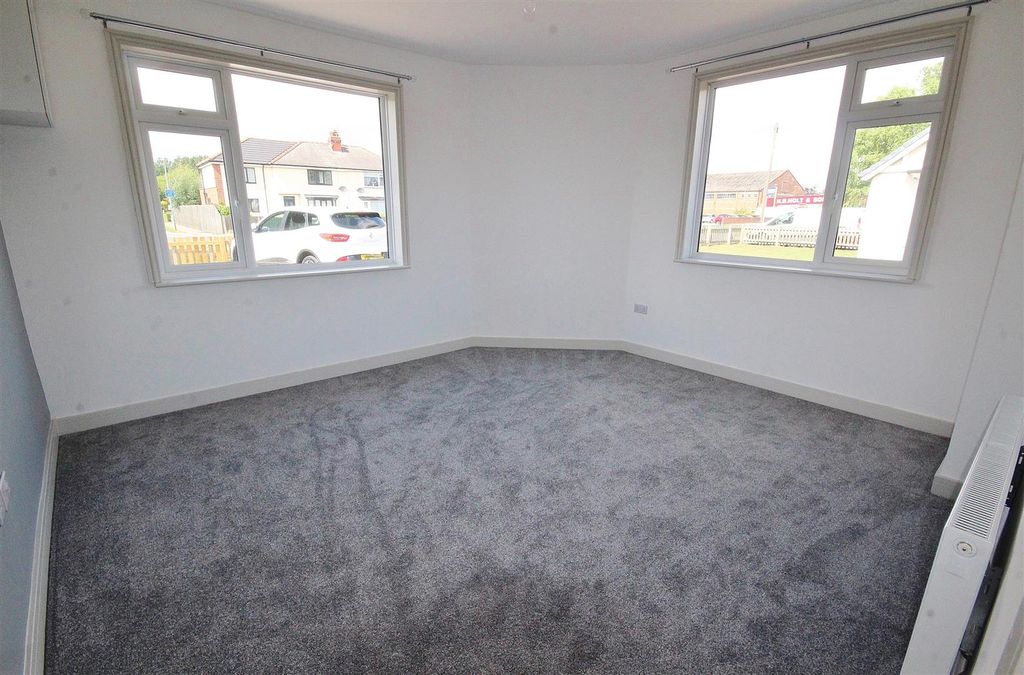 Property photo 3 of 14 Bedroom One/Reception Room