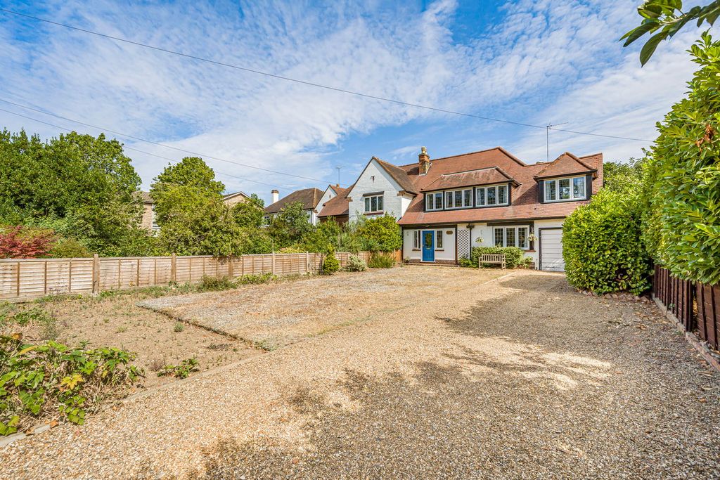 Property photo 1 of 23