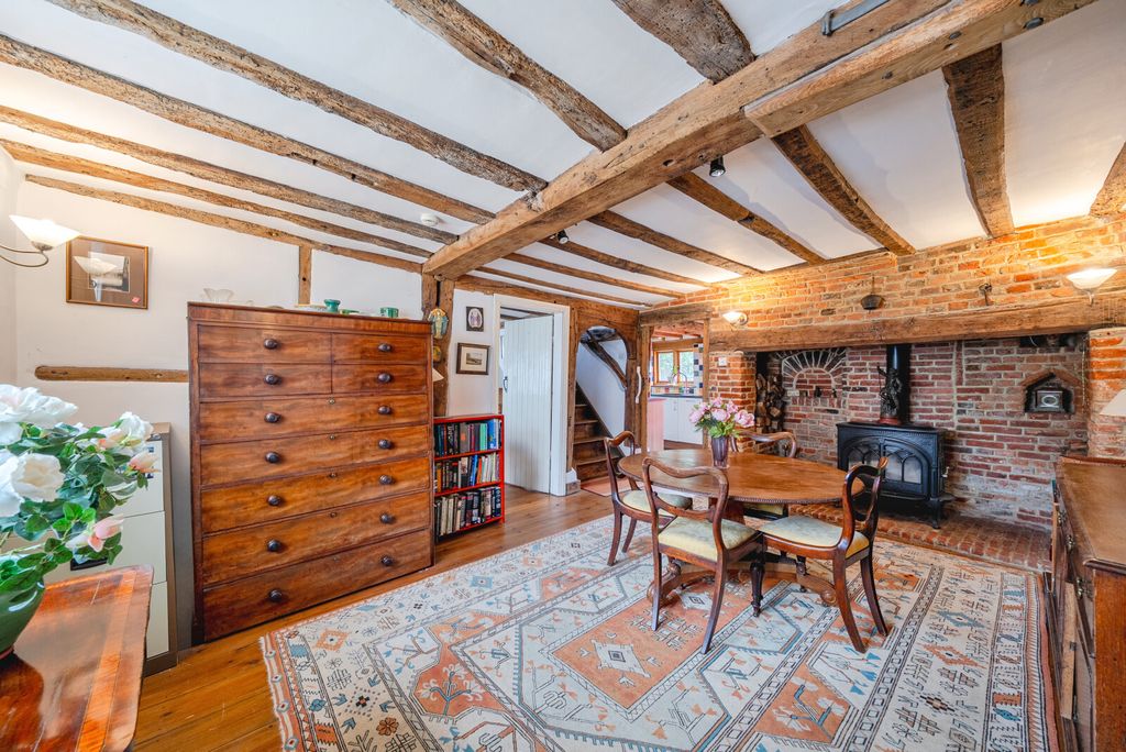 Property photo 2 of 16 1433814-18-69Ca7c...