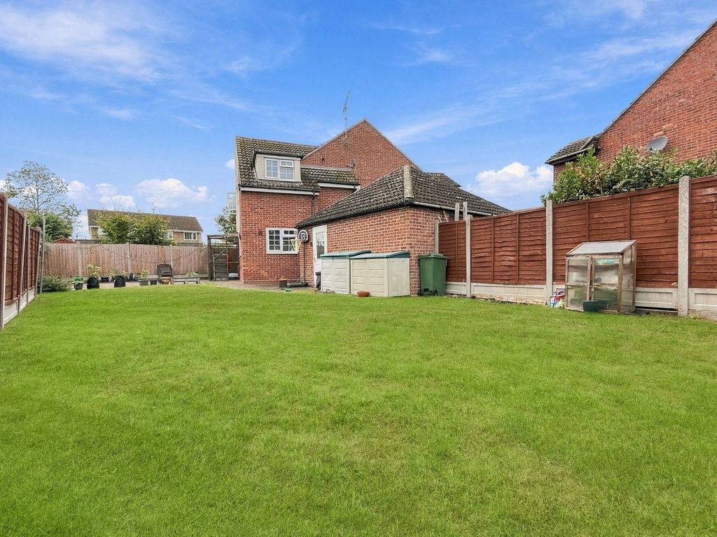 Property photo 2 of 16