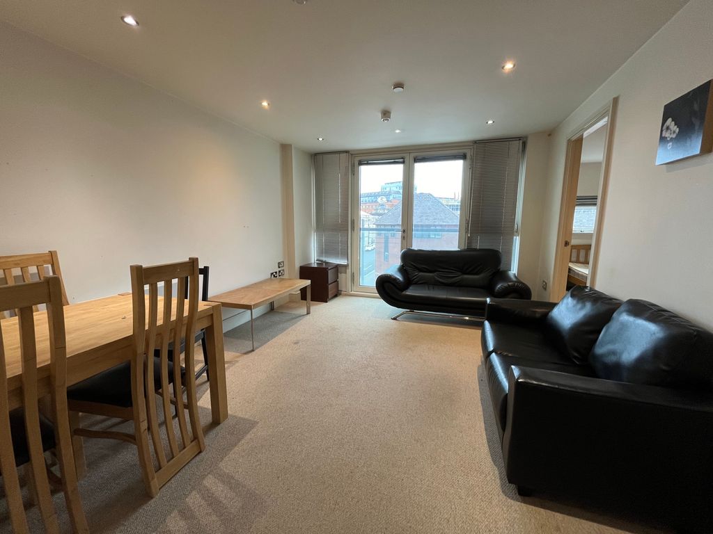 Property photo 2 of 6
