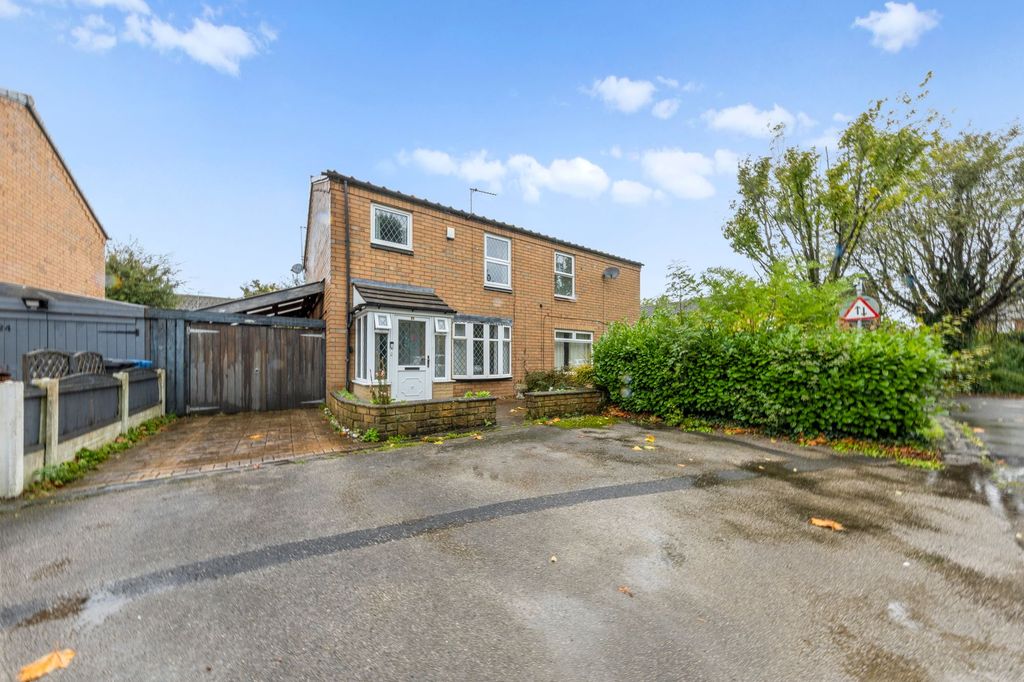 Property photo 1 of 17