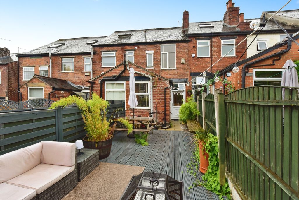 Property photo 3 of 18 Rear Garden