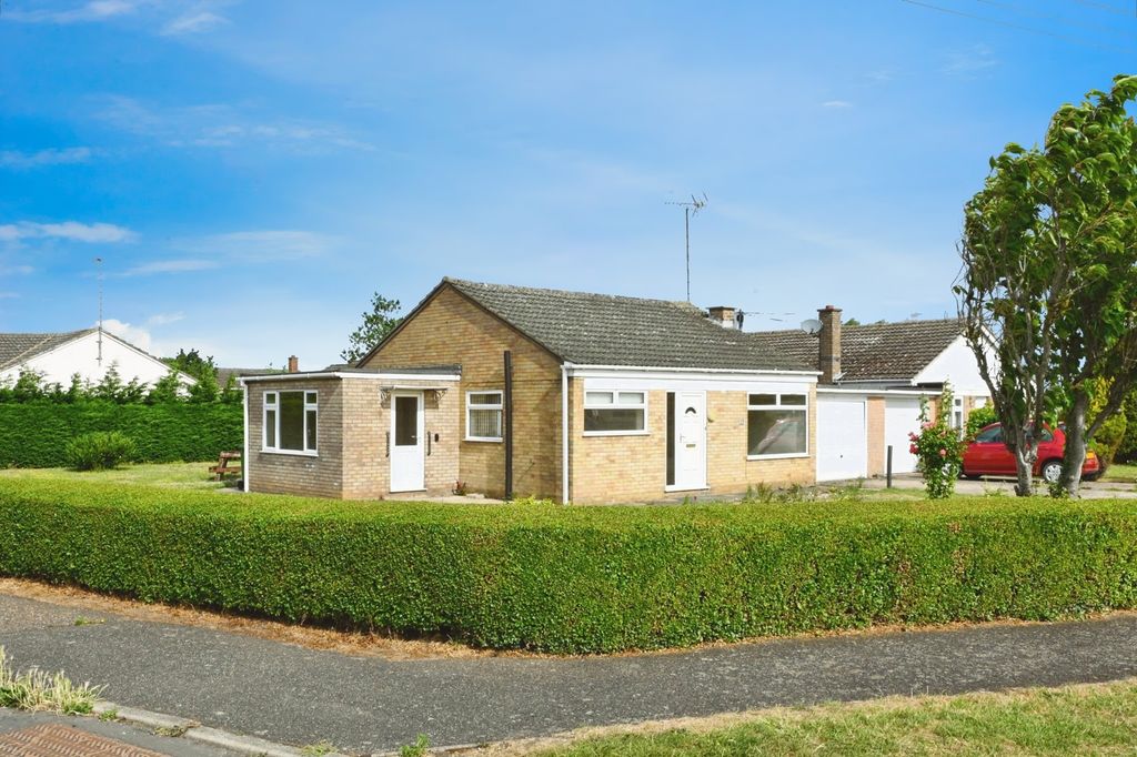 Property photo 1 of 17 Photo