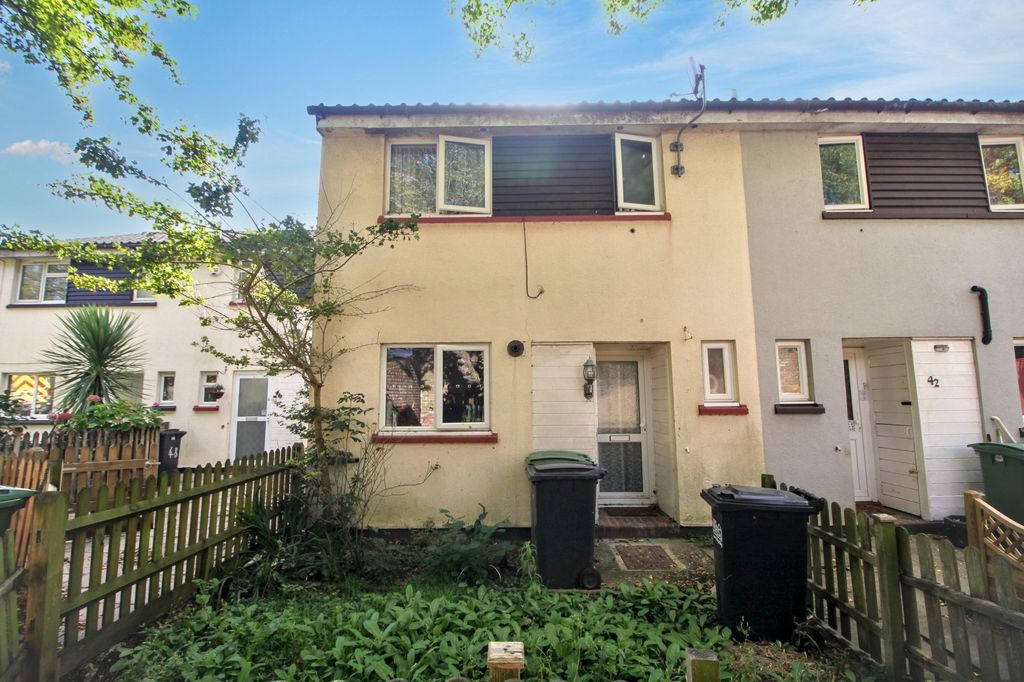 Property photo 1 of 21