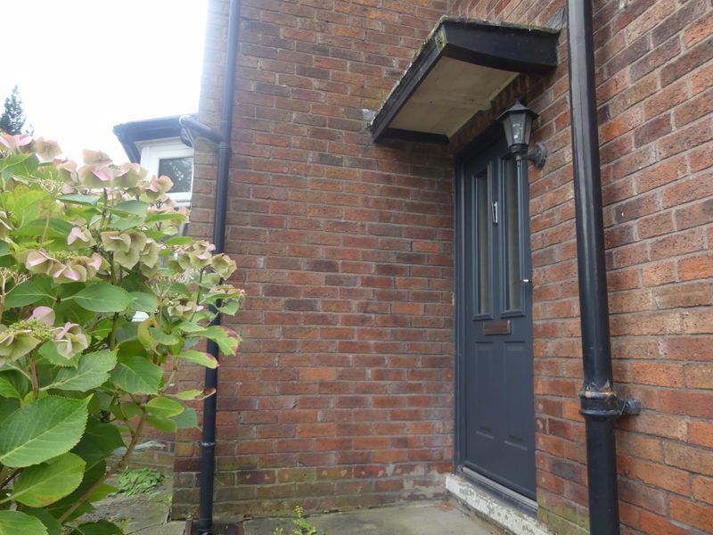 Property photo 2 of 12 Photo 11