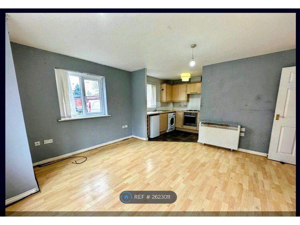 Property photo 2 of 8