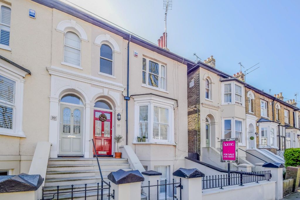 Property photo 1 of 26