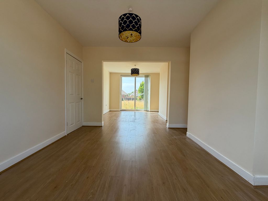 Property photo 3 of 15 Image