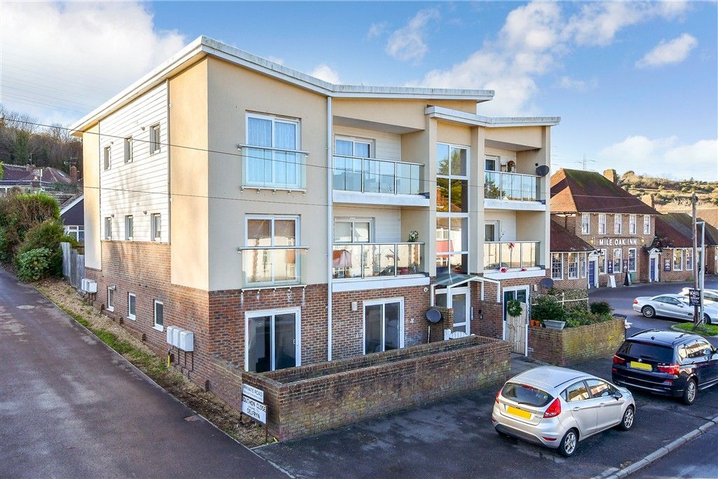 Property photo 3 of 11 External (Web)