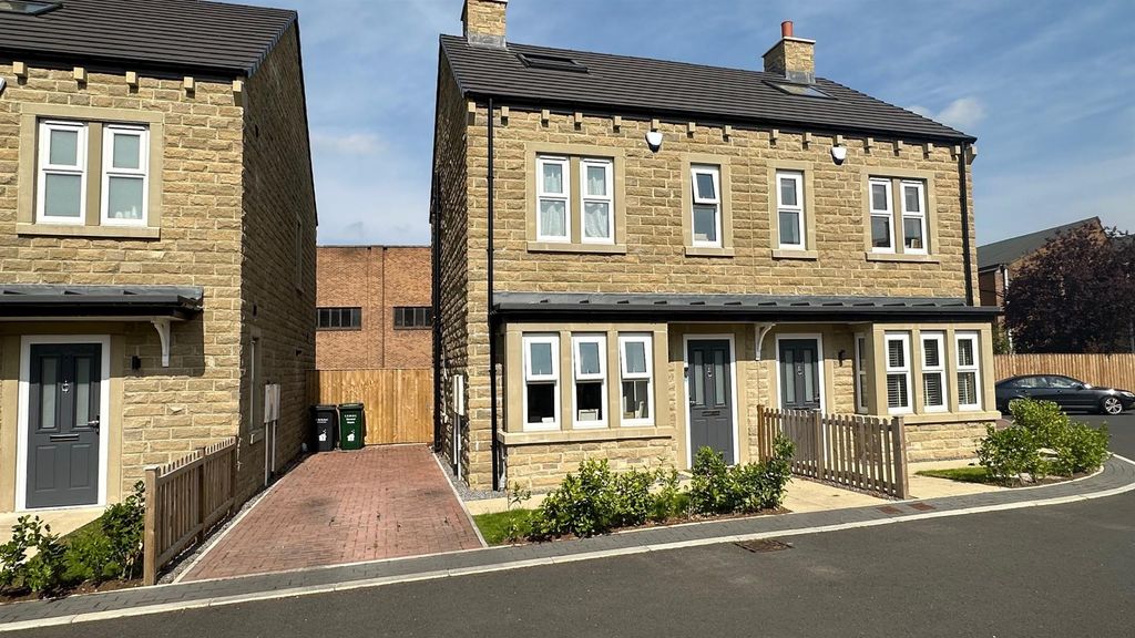 Property photo 1 of 17 8.Jpg