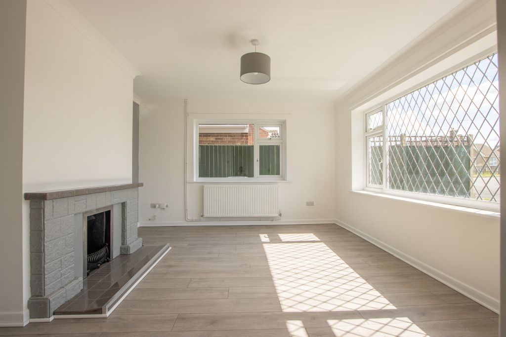 Property photo 3 of 19 5445635