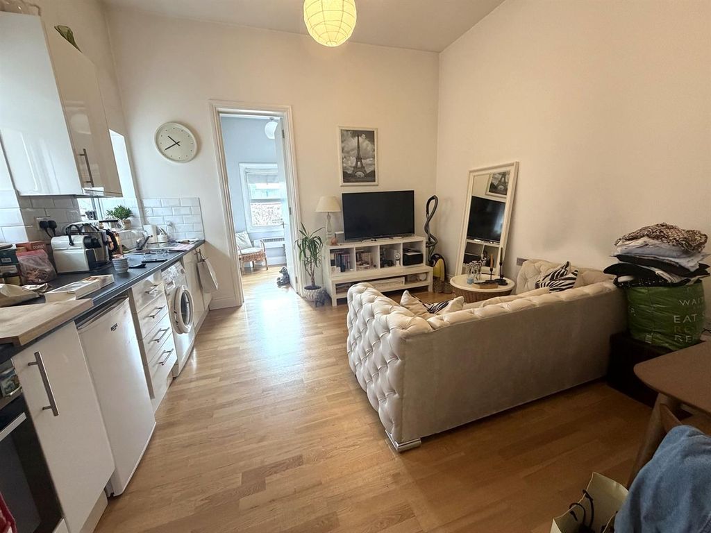 Property photo 3 of 6 Img_9833.Jpg