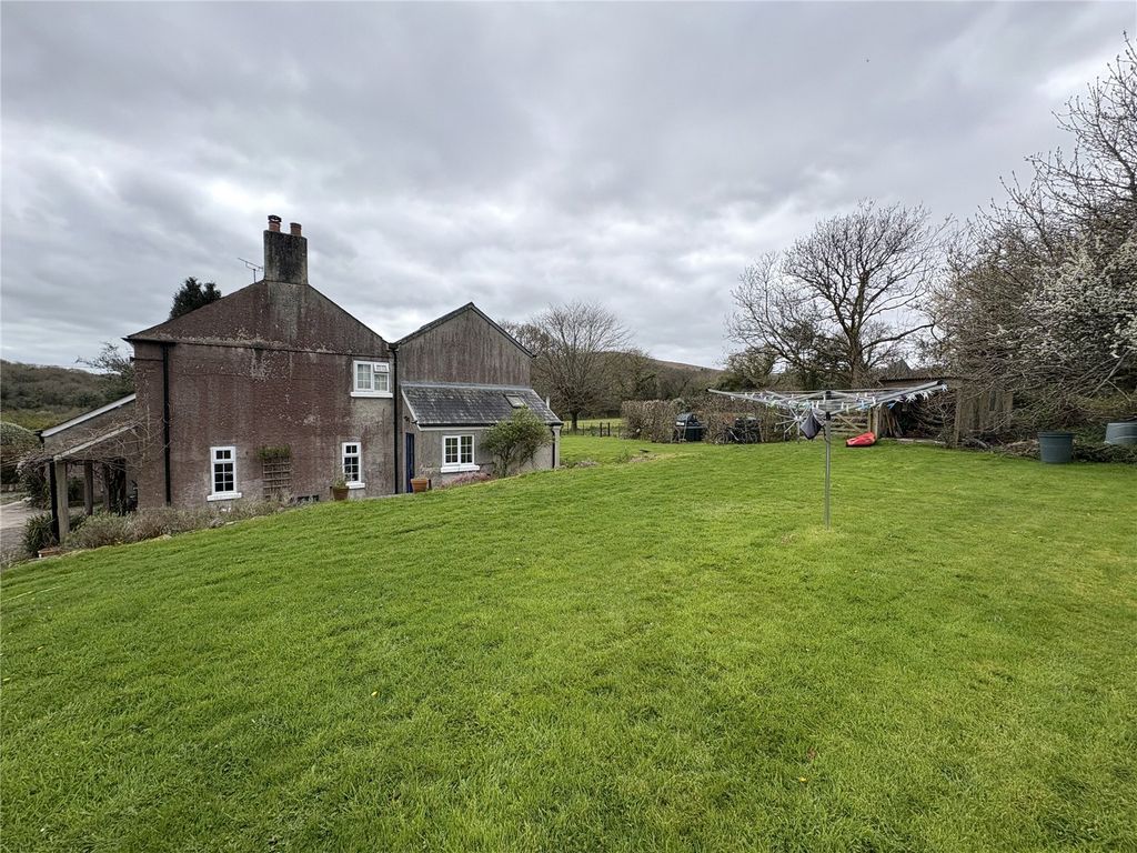 Property photo 2 of 8 Picture No. 02